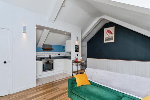 1 bedroom apartment for sale, Becketts Lane, Chester