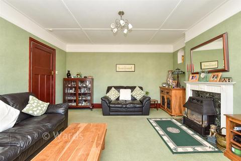 3 bedroom detached house for sale, Minster Road, Sheerness ME12