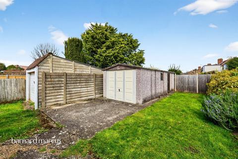 3 bedroom semi-detached house for sale, Pams Way, Epsom