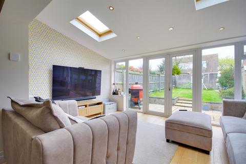 3 bedroom semi-detached house for sale, Teal Close, St. Ives