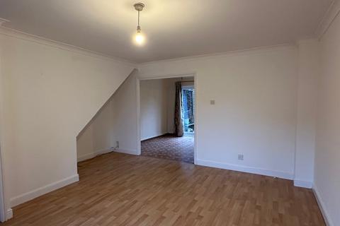 3 bedroom semi-detached house to rent, Clos Cadno, Cwmrhydyceirw SA6