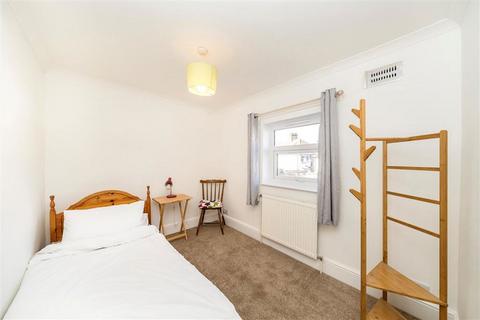 2 bedroom bungalow for sale, Occupation Lane, London SE18