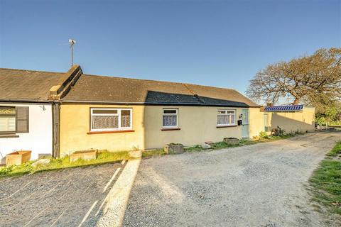 2 bedroom bungalow for sale, Occupation Lane, London SE18