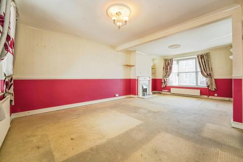 2 bedroom terraced house for sale, Briar Close, Evesham, Worcestershire, WR11