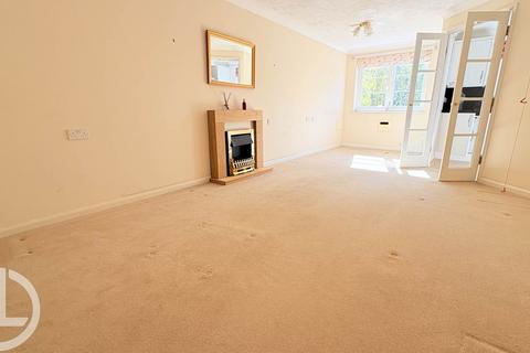 1 bedroom retirement property for sale, Bennett Court, Letchworth Garden City, SG6 3WA