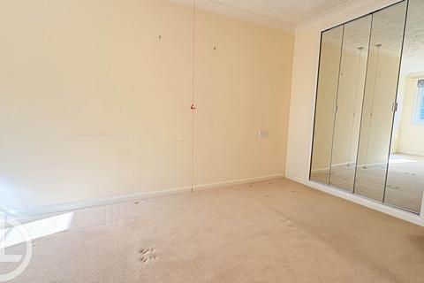 1 bedroom retirement property for sale, Bennett Court, Letchworth Garden City, SG6 3WA