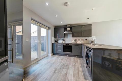 3 bedroom semi-detached house for sale, Willow Court, Cowbit, Spalding