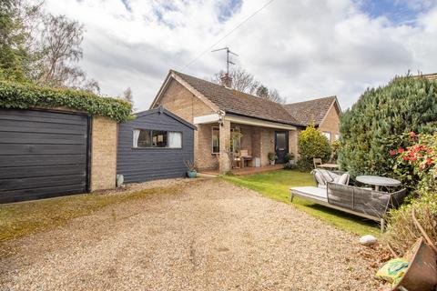 3 bedroom detached bungalow for sale, Manorside, Dersingham