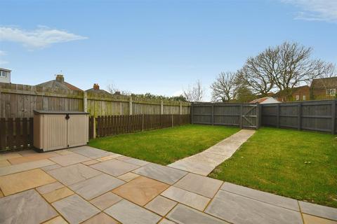 3 bedroom terraced house for sale, Princes Avenue, Hull HU12
