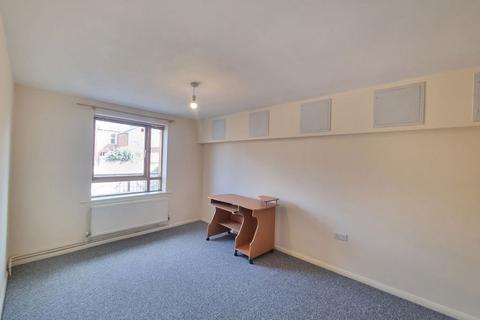 undefined, Fleetwood Court, Leicester