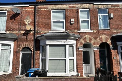 2 bedroom terraced house to rent, Lambton Street, Hull