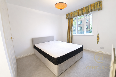 3 bedroom apartment to rent, Glenbuck Road, SURBITON KT6