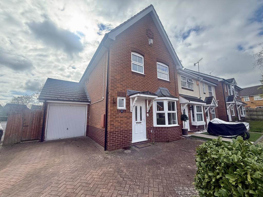 Wr4 9fa Walkworth Avenue, Worcester, WR4 3 bed house - £1,200 pcm (£277 pw)
