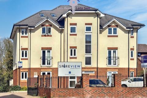 2 bedroom flat to rent, Spire View, SO15