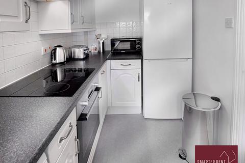 undefined, Strathcona Gardens, Knaphill GU21