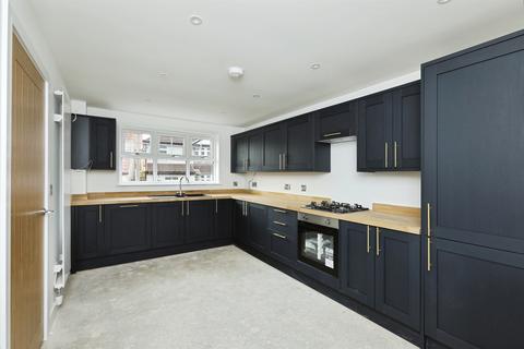 4 bedroom detached house for sale, Main Street, North Anston, Sheffield