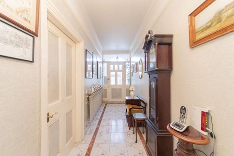 6 bedroom semi-detached house for sale, LONG LANE, FINCHLEY, N3