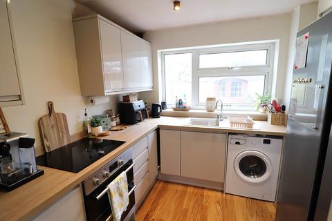 3 bedroom semi-detached house for sale, Berkeley Close, Stevenage, Hertfordshire, SG2