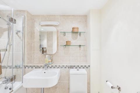 2 bedroom flat for sale, Wingate Square, Clapham, London, SW4