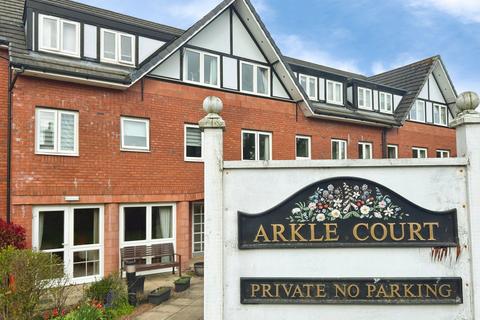 1 bedroom flat for sale, The Holkham, Vicars Cross, CH3