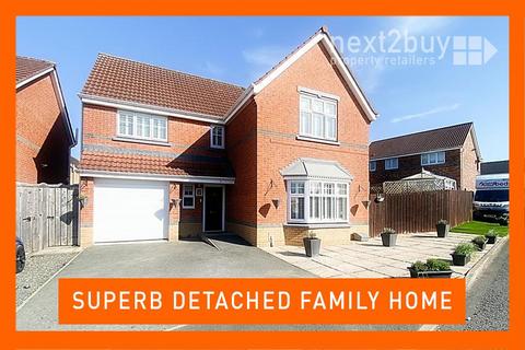 4 bedroom detached house for sale, Segedunum Crescent, St Peters Park, Wallsend