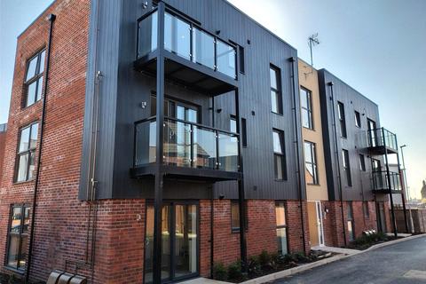 2 bedroom flat for sale, Langley Park, Chippenham, Wiltshire, SN15