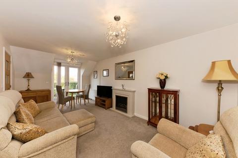 1 bedroom retirement property for sale, Taylors Avenue, Cleethorpes DN35