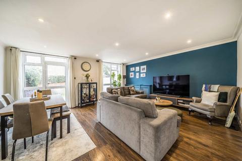 Garratt Lane, London SW18
