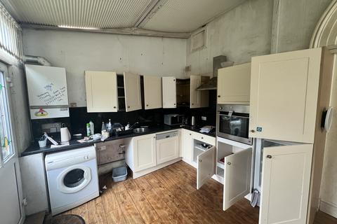 undefined, Flat 3, Lorna Doone, Torwood Gardens Road, Torquay, Devon TQ1 1EQ