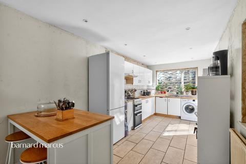4 bedroom detached house for sale, Tolworth Rise South, Surbiton