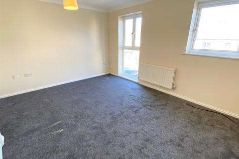 4 bedroom terraced house for sale, Greenlea Court, Huddersfield