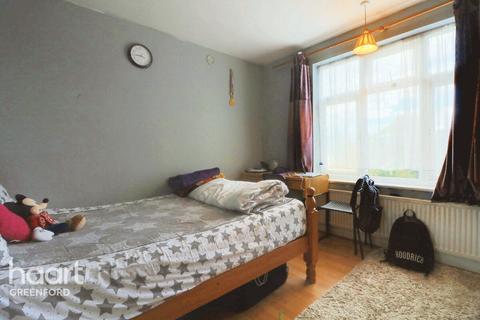 Ruislip Road, Greenford