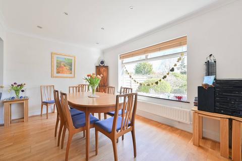 4 bedroom semi-detached house for sale, Little Bushey Lane, Bushey, WD23