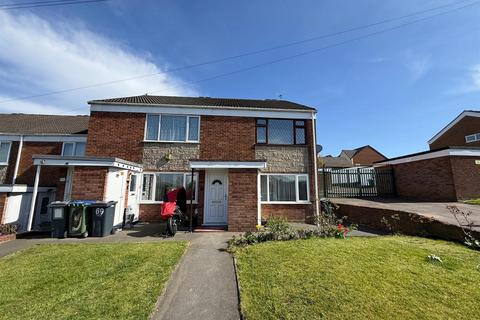 1 bedroom maisonette to rent, Red Lion Close, Tividale, Oldbury