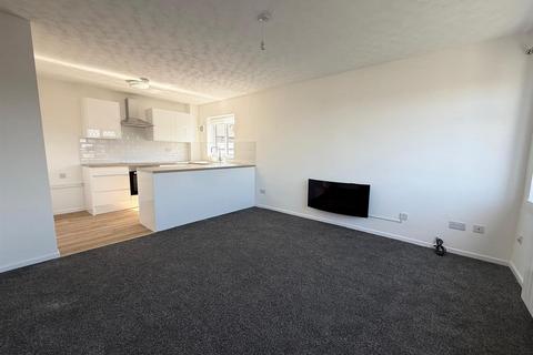1 bedroom maisonette to rent, Red Lion Close, Tividale, Oldbury