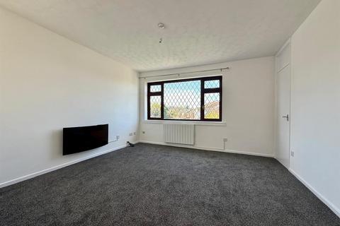 1 bedroom maisonette to rent, Red Lion Close, Tividale, Oldbury