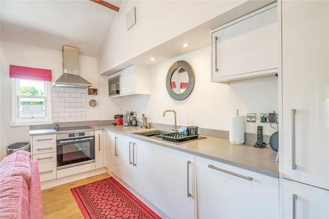 2 bedroom flat for sale, Landsdowne Road, Tunbridge Wells, Kent