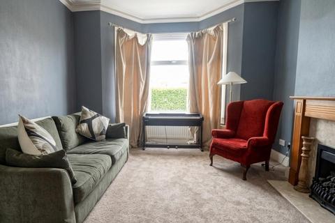 5 bedroom detached house to rent, Joinings Bank, Oldbury B68