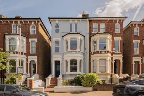 1 bedroom flat for sale, Ramsden Road, Balham, London, SW12
