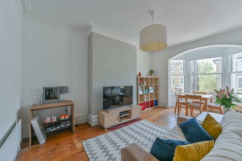 1 bedroom flat for sale, Ramsden Road, Balham, London, SW12