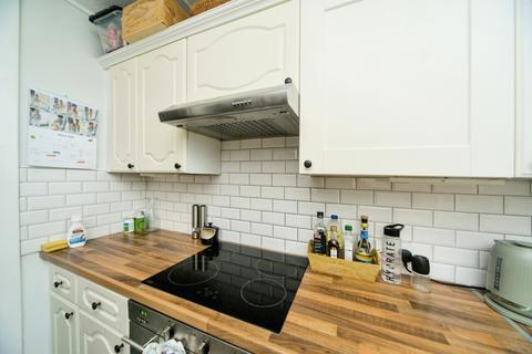 2 bedroom flat for sale, Cromwell Road, Hove, East Sussex, BN3