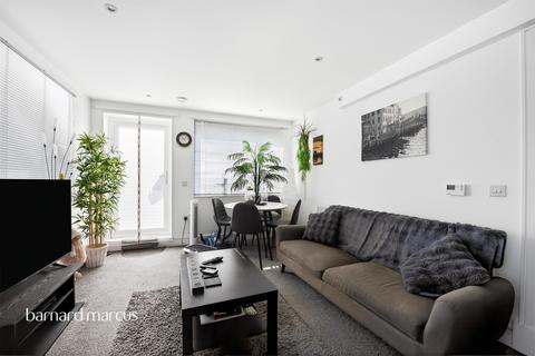 2 bedroom apartment for sale, Town Lane, Stanwell, Staines-Upon-Thames