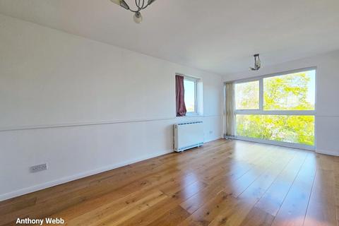 1 bedroom flat to rent, Hansart Way, Enfield, EN2
