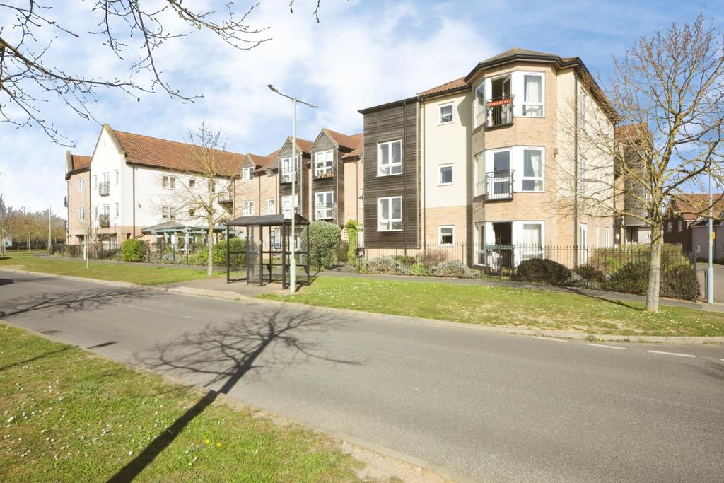 2 bedroom flat for sale