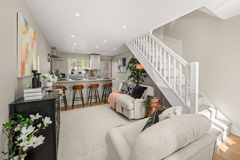 2 bedroom terraced house for sale, Kilmington Close, Berkshire RG12