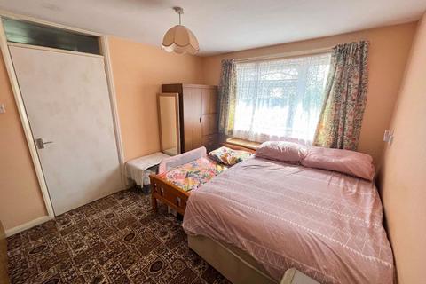 2 bedroom bungalow for sale, Westcroft, Chippenham SN14