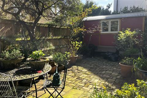 4 bedroom mews for sale, Battersea High Street, London, SW11