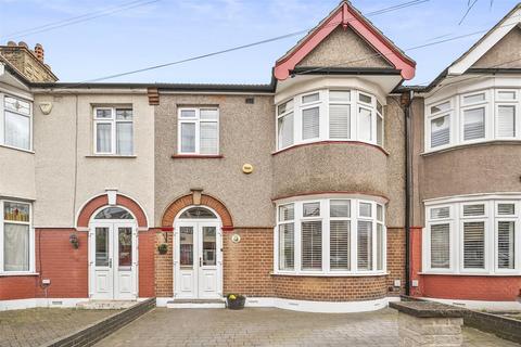 4 bedroom house for sale, Eton Road, Ilford