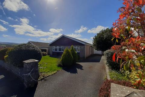 3 bedroom bungalow for sale, Parc Pendre, Brecon, Powys.