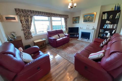 3 bedroom bungalow for sale, Parc Pendre, Brecon, Powys.